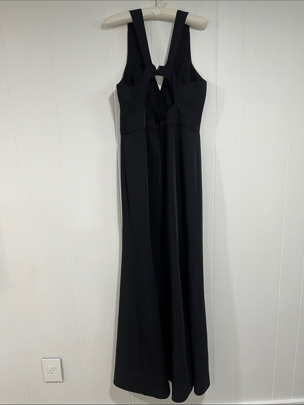 BCBGMaxAzria Black Deep V-Neck Floor-Length Gown - Picture 5 of 14